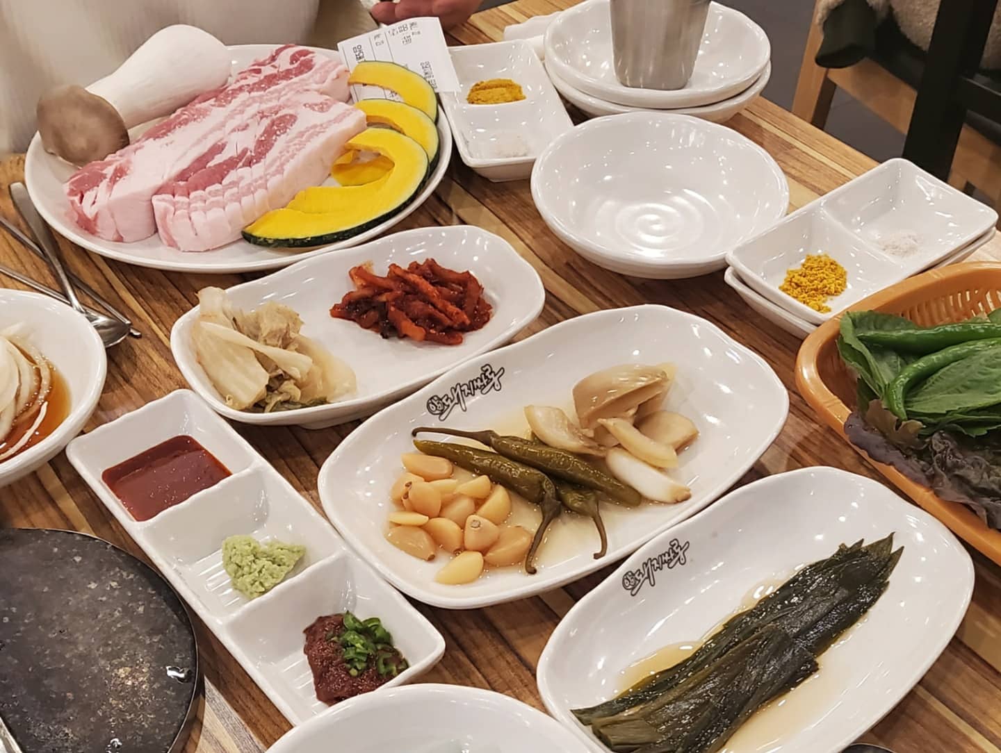 암돼지싸롱 1