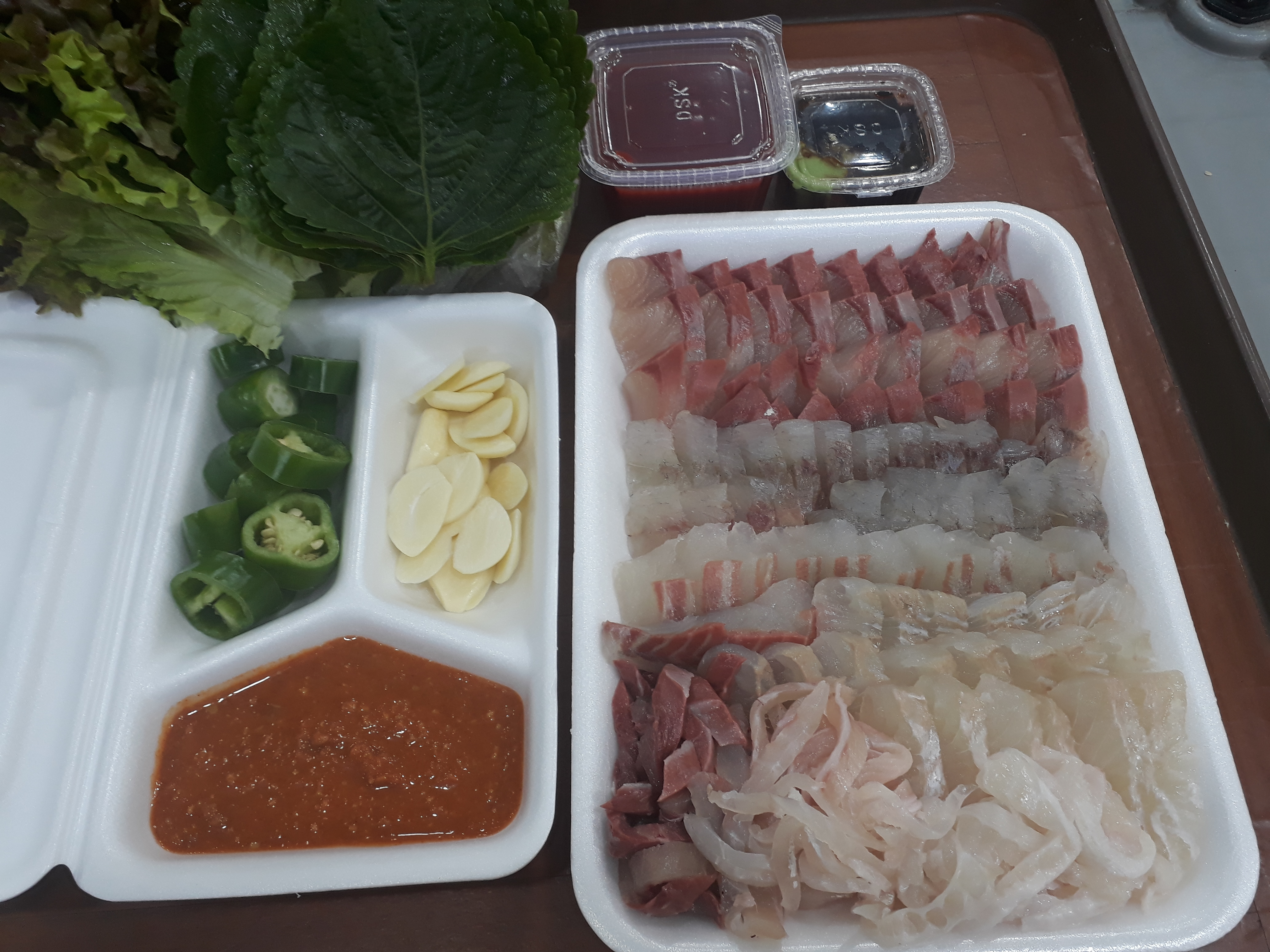 Sulsanghoetjip (술상횟집) 1