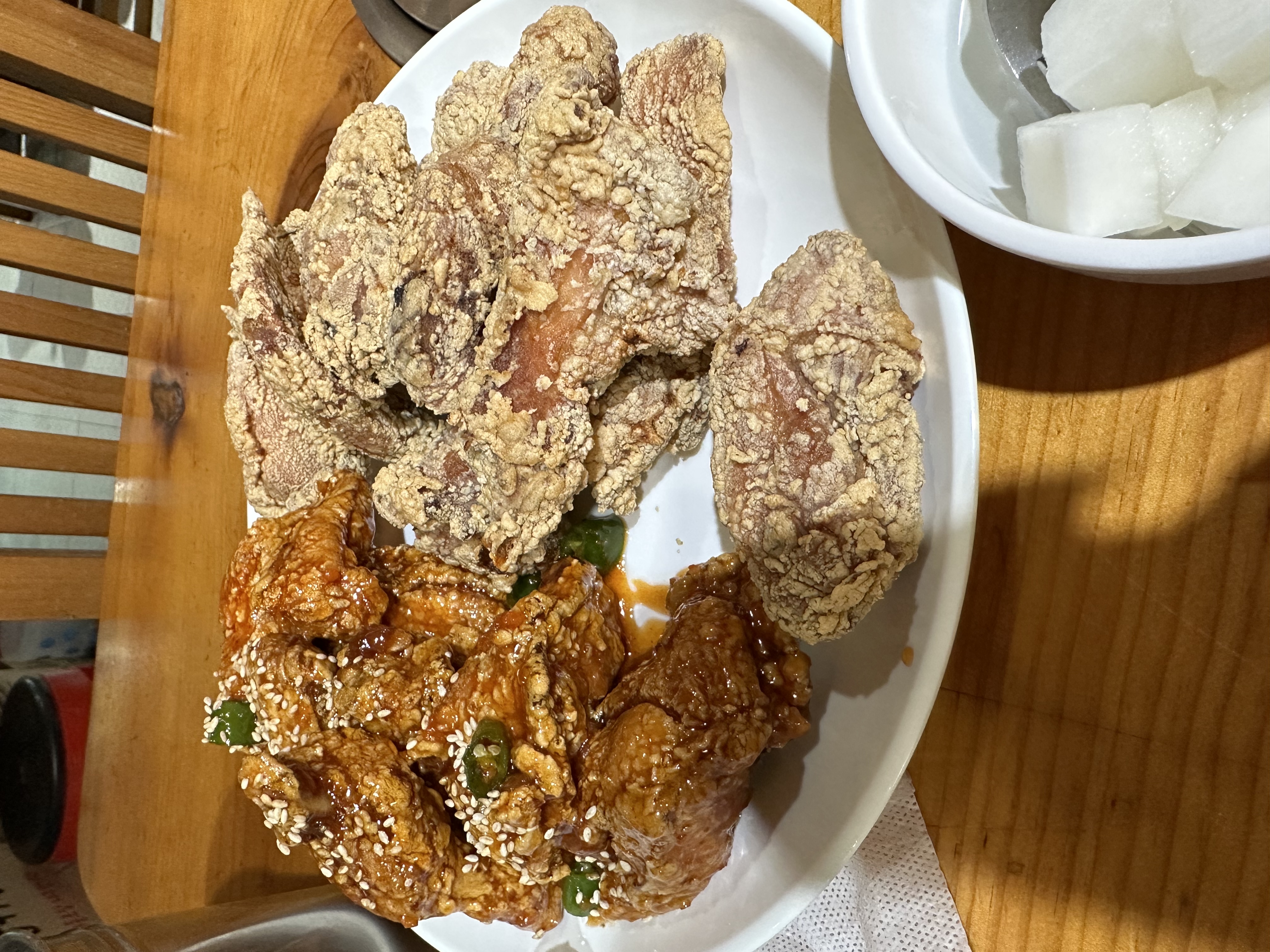 Daemyeongchikin (대명치킨) 1