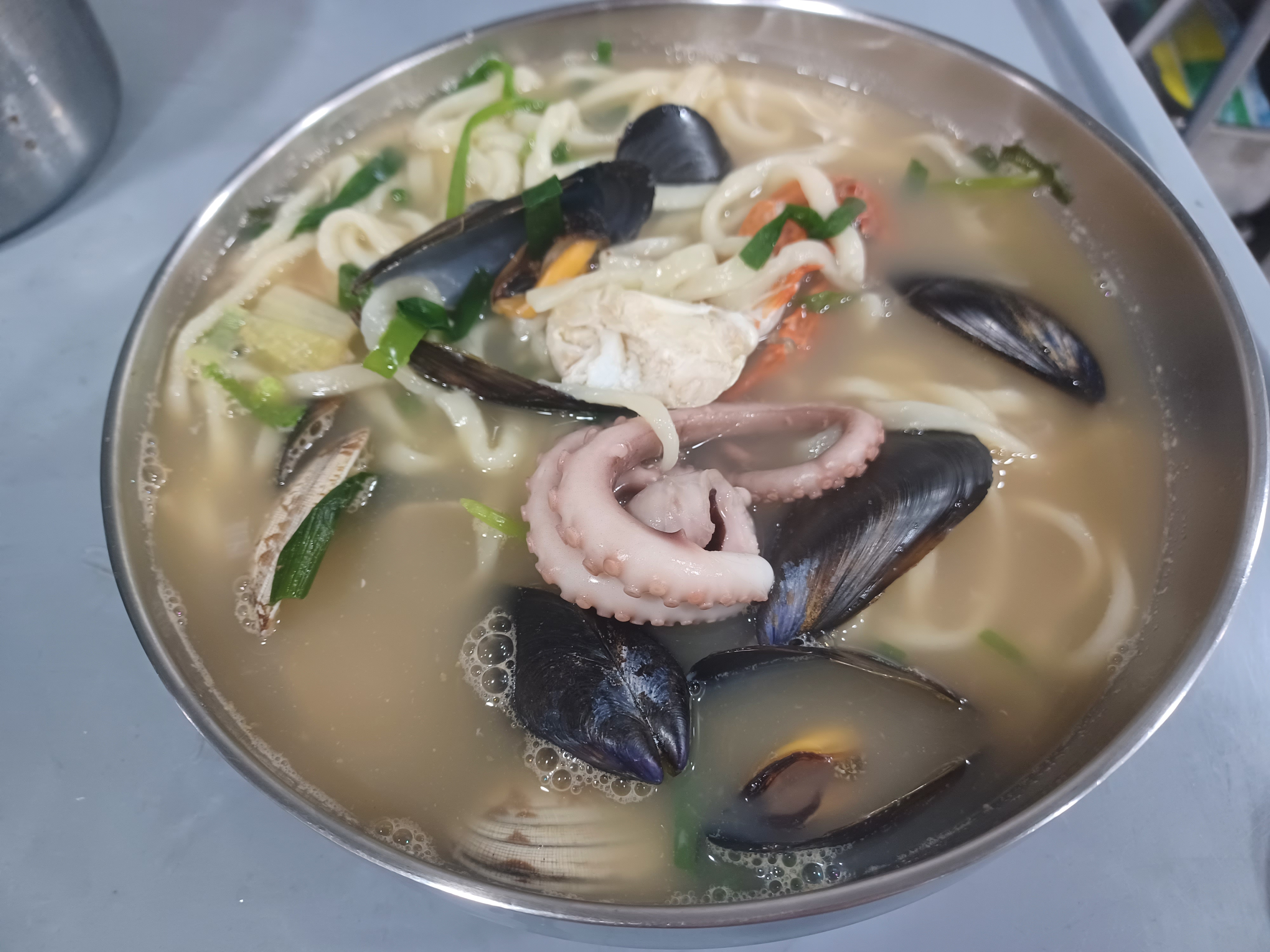 숙이해물칼국수 본점 사진 4