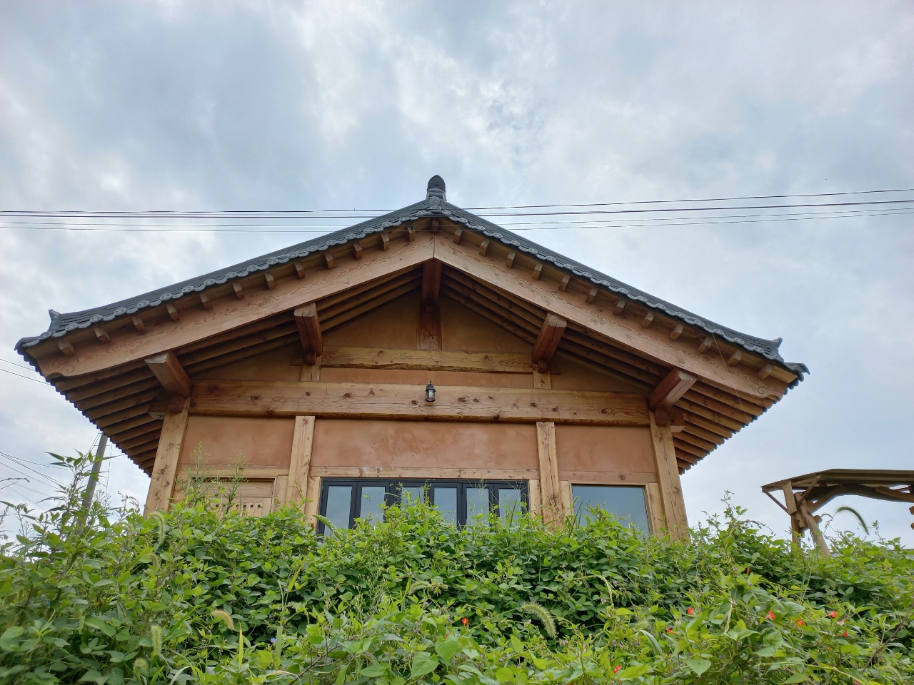 Oryanggaok (오량가옥) 2