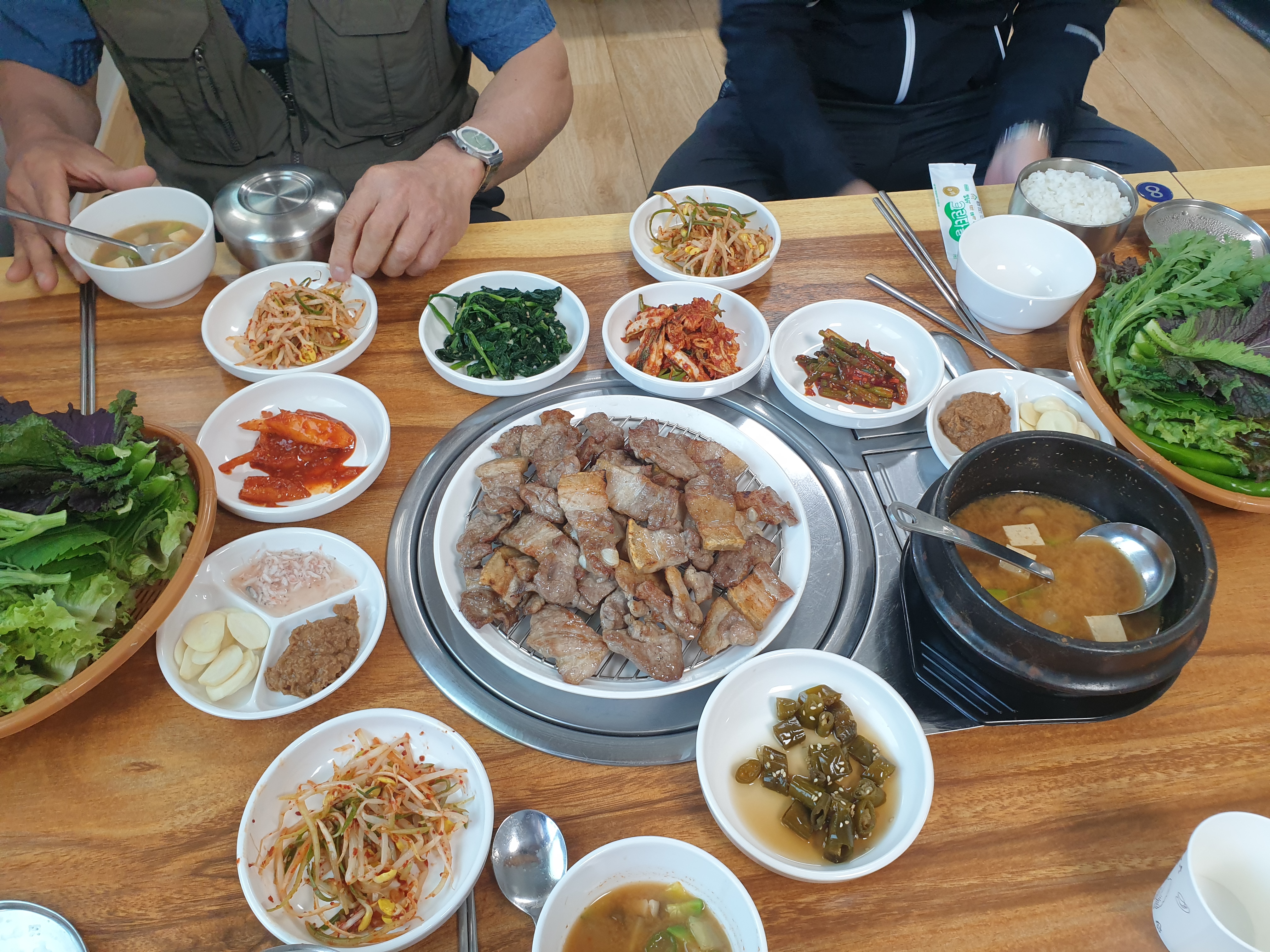 Bongyangsutbul (봉양숯불) 2