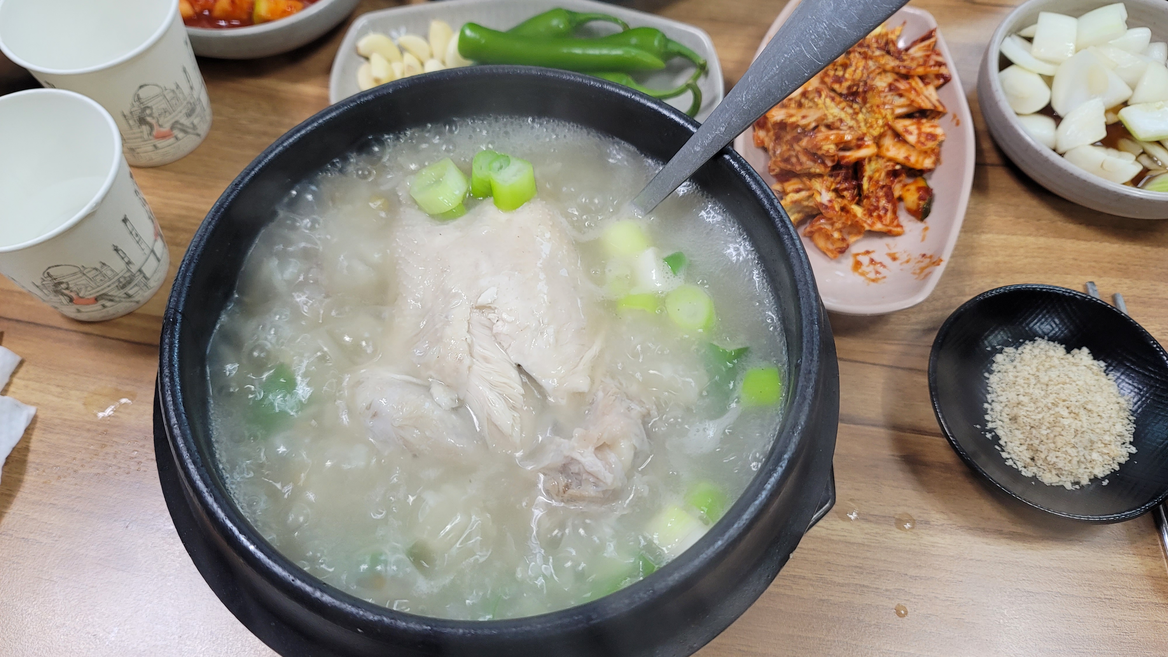 엄나무녹두삼계탕 대표 사진