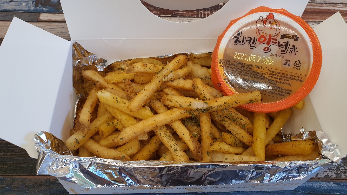 토담옛날통닭 수지동천점 사진 6