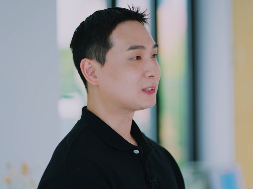 뚜누 소신상인 얼굴 이미지