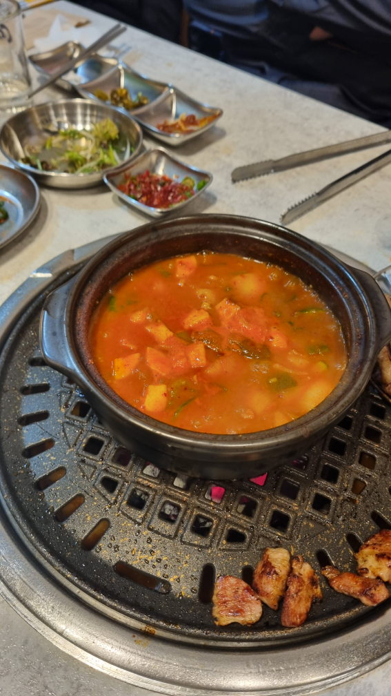 약돌정 문경약돌돼지 대표 사진