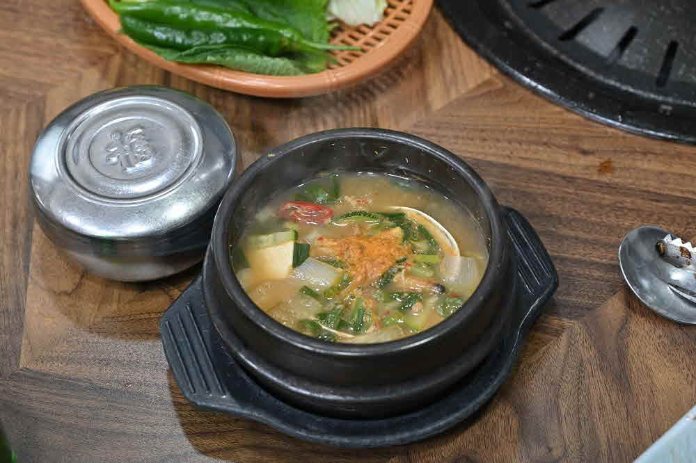 신촌숯불갈비 사진 3