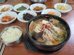 둔덕만석식당 대표 사진