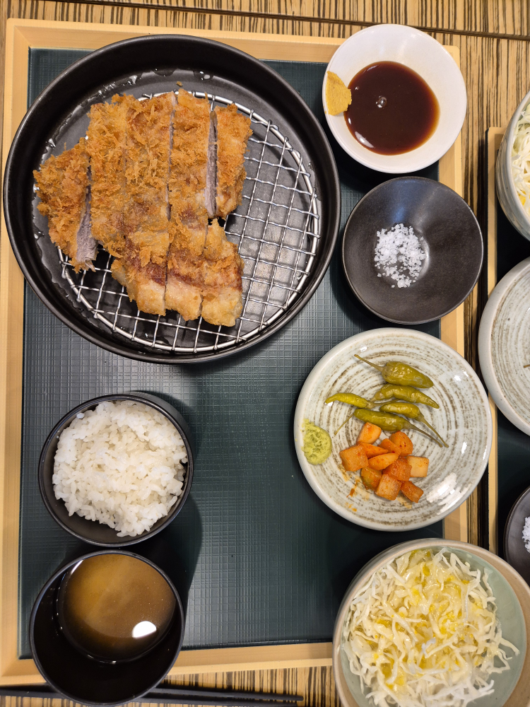 우애돈카츠 광교중앙역점 사진 2