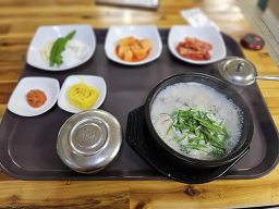 밀양돼지국밥 사진 7