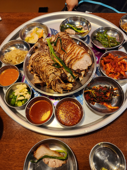완미족발 정관점 대표 사진