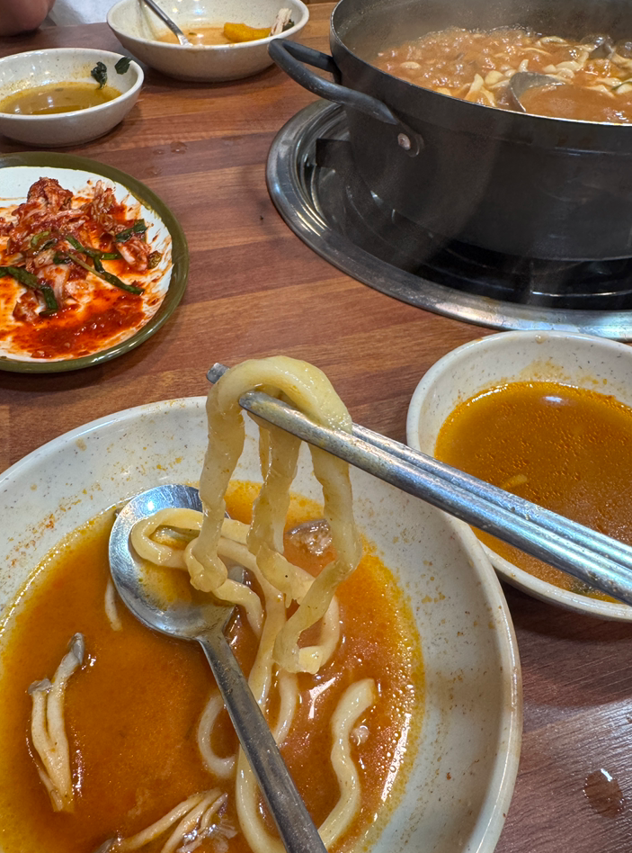 진미샤브샤브칼국수 대표 사진