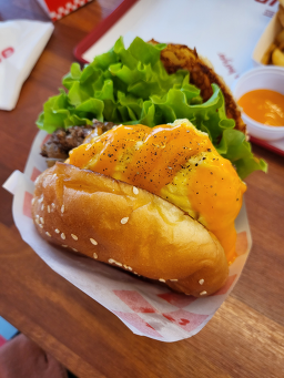 왓더버거 명지점 대표 사진