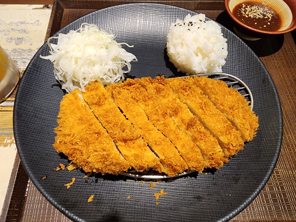 돈코모 사진 4