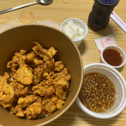 노랑통닭 아주점 대표 사진