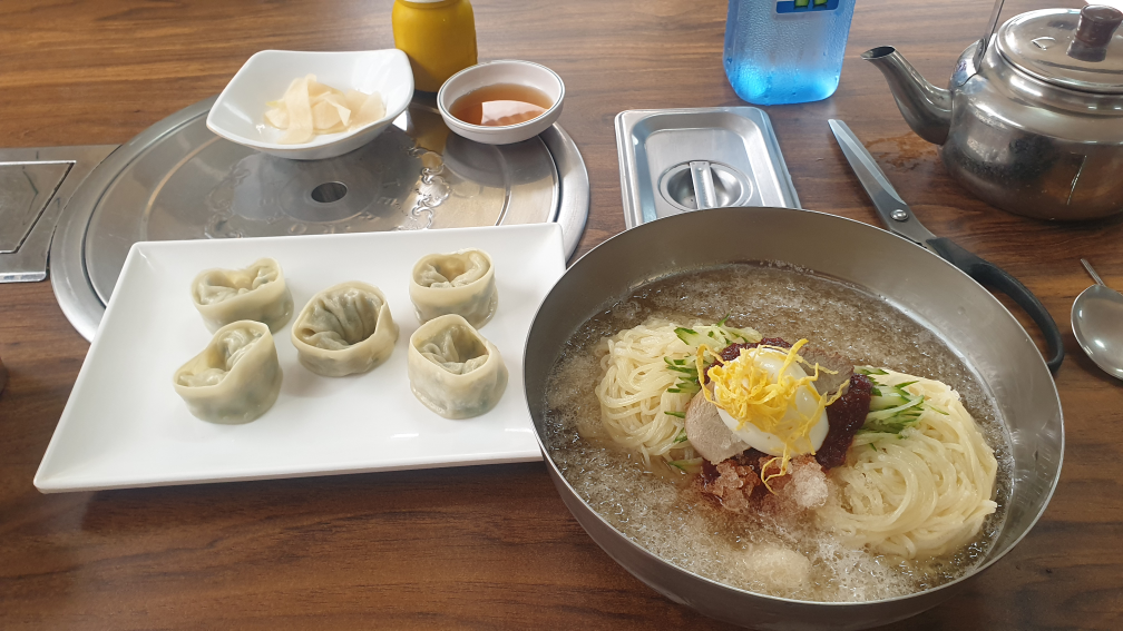 부부한방밀면 사진 2