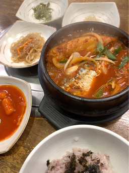 묵은지돼지김치찌개 본점 사진 7