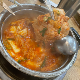 홍대 원조 양푼김치찌개 사진 3