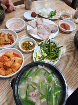 산청돼지국밥 사진 3
