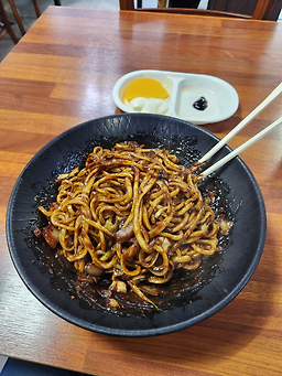 30년전통 수타손짜장 사진 8