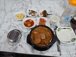 넝쿨식당 사진 2