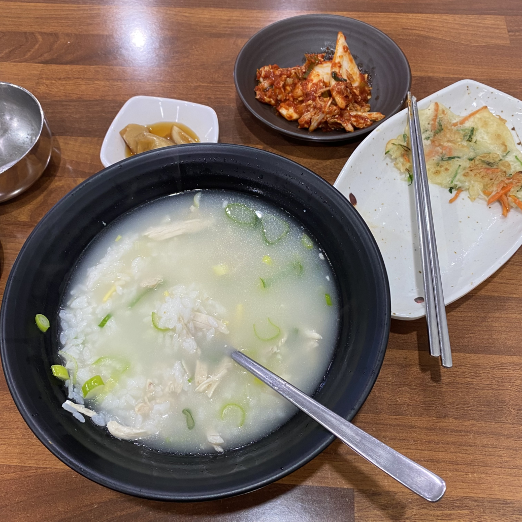 닭에는 수제비지 사진 6