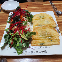 논두렁 보리밥앤팥칼국수 사진 2