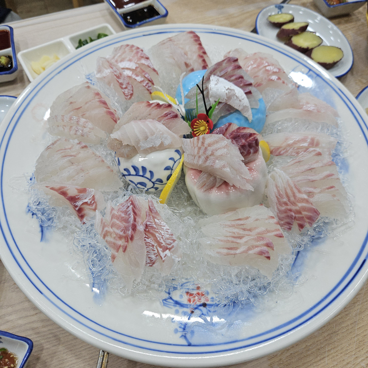 통영바다횟집 대표 사진