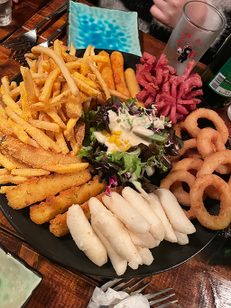 아웃닭 남포점 사진 6