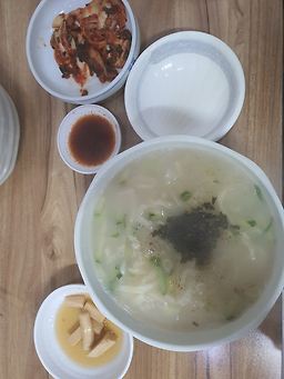 엄지손칼국수 부산본점 사진 6