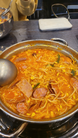 JVL부대찌개 아브뉴프랑 광교점 사진 2