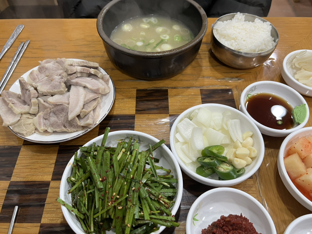 장전돼지국밥 대표 사진