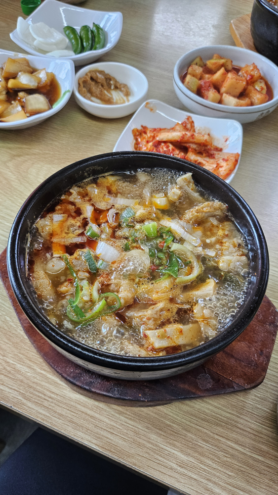 밀양돼지국밥 대표 사진