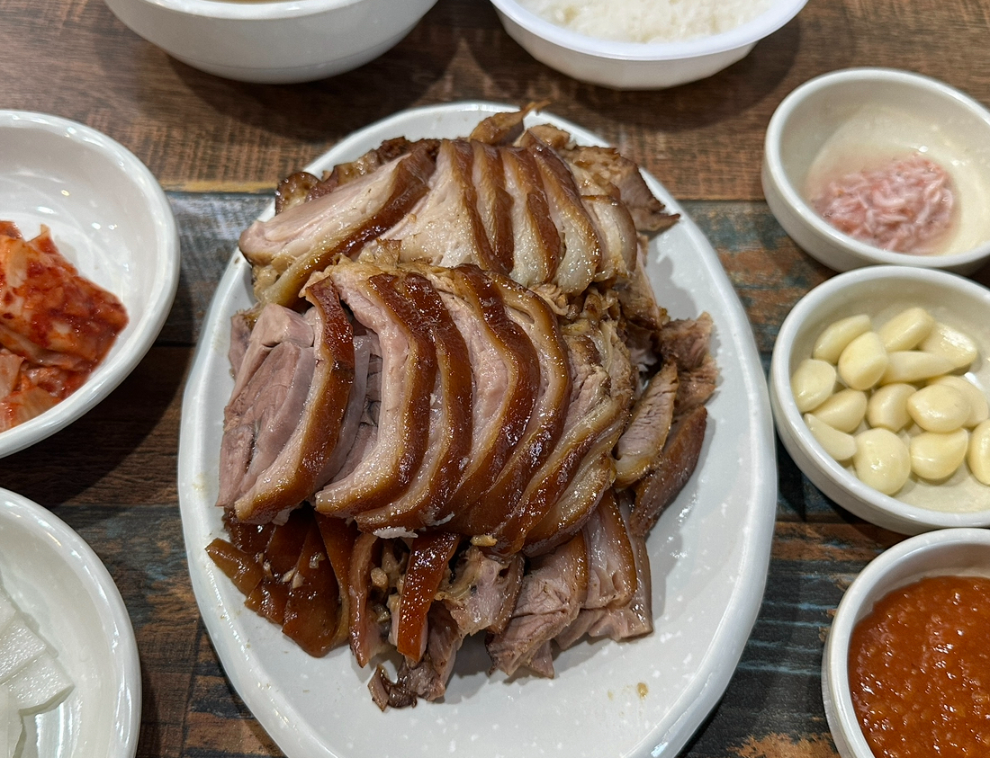 영심이왕족발 하단점 대표 사진