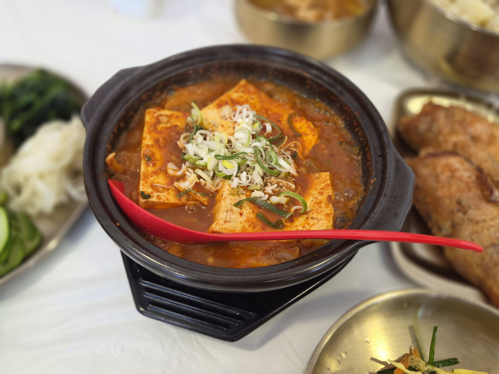 샘골보리밥 대표 사진