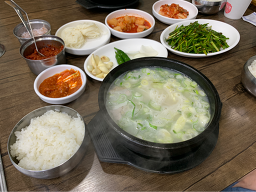 형제돼지국밥 사진 2