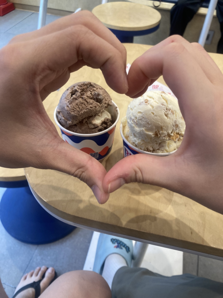 배스킨라빈스 부산수영점 대표 사진