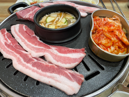 정박사정육식당 서울대입구점 사진 3