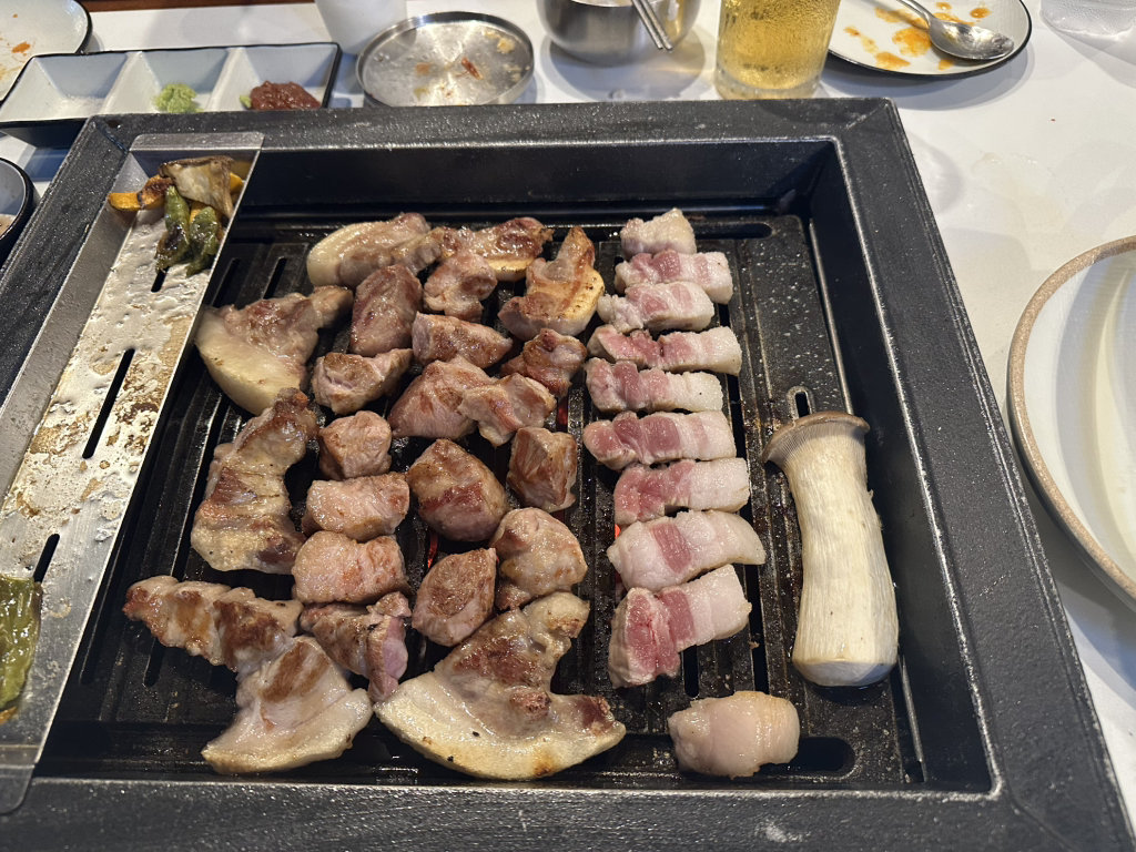 정돼지식당 제주공항점 사진 3
