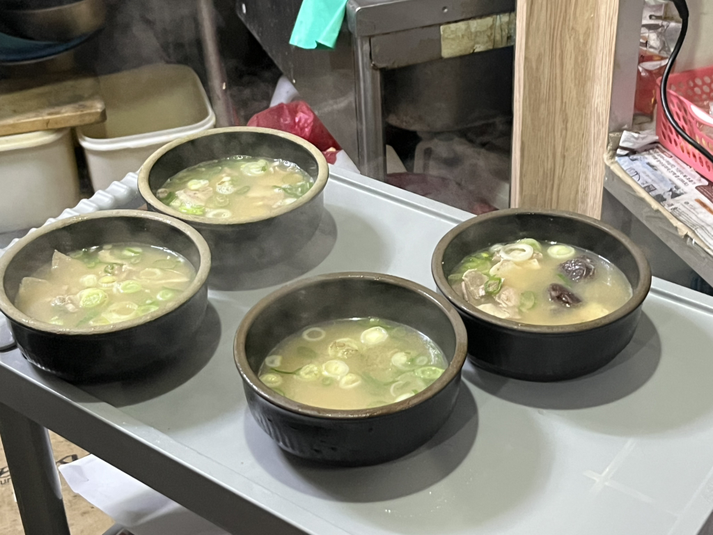 장전돼지국밥 사진 3
