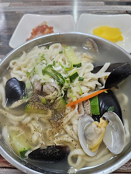 라니네해물칼국수 대표 사진