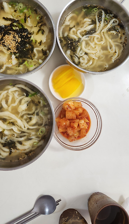 홍두깨손칼국수 대표 사진