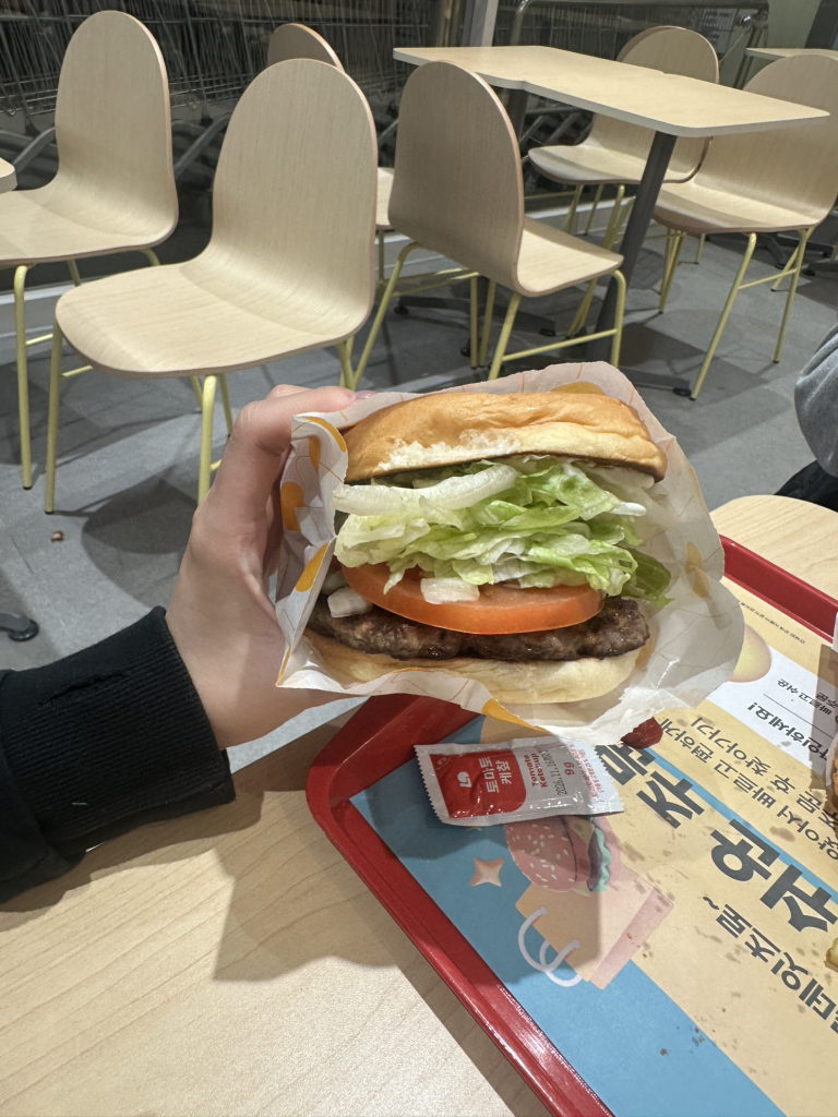 롯데리아 신평탑마트점 대표 사진