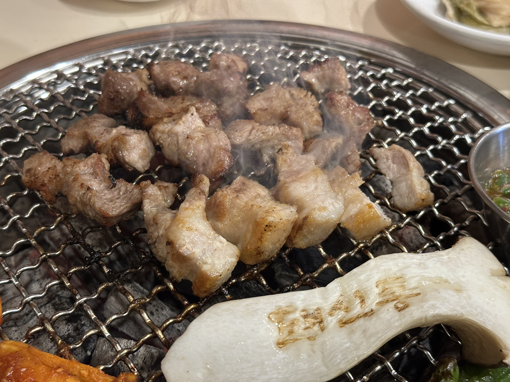 돼신동 동대신점 대표 사진