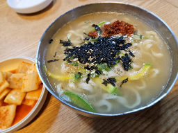 예전손칼국수 대표 사진