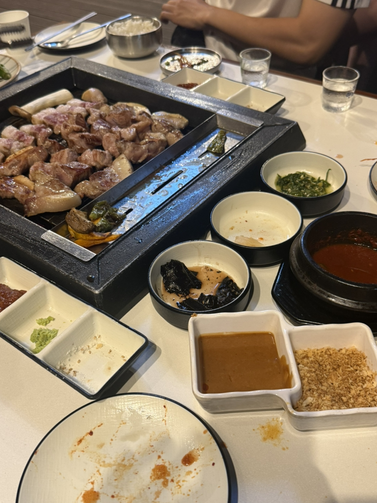 정돼지식당 제주공항점 사진 4