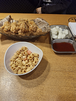 BHC치킨 전남강진점 사진 3
