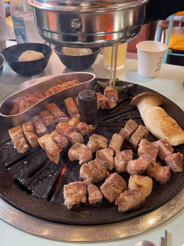 효자동솥뚜껑 부산명지점 사진 2