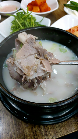수오복 가마솥돼지국밥 사진 3