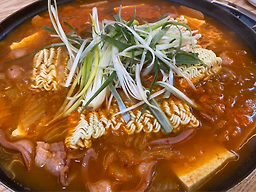 원조동두천부대찌개 대표 사진